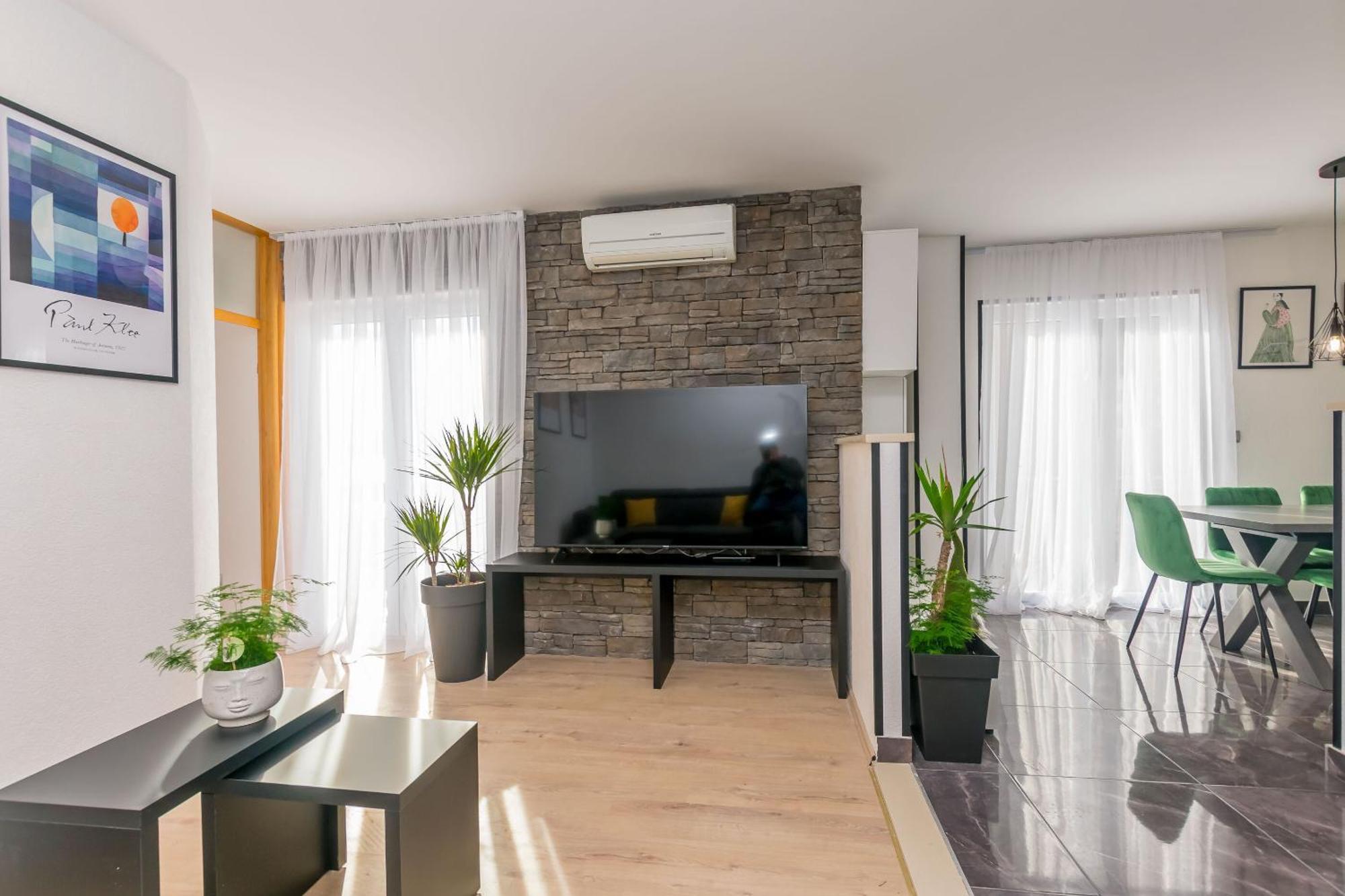 Apartments Mladen Duće Eksteriør billede