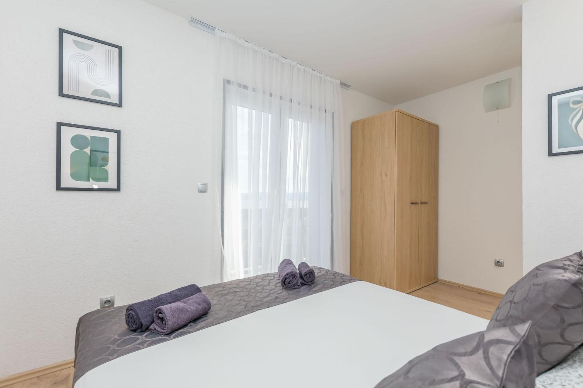 Apartments Mladen Duće Eksteriør billede