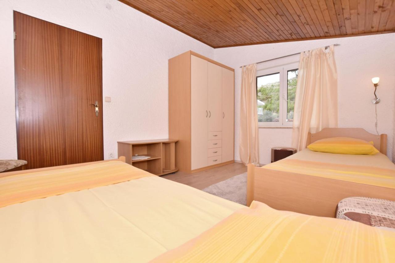 Apartments Mladen Duće Eksteriør billede